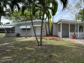 1790 NE 18th St in Fort Lauderdale, FL - Building Photo