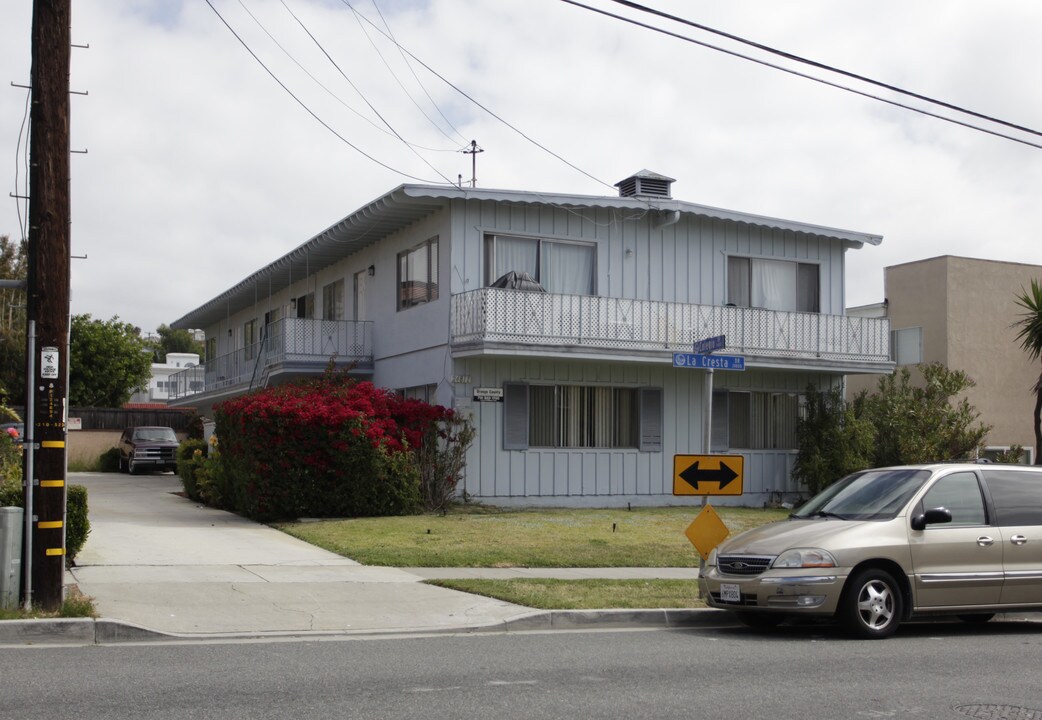 24811 LA CRESTA Dr in Dana Point, CA - Building Photo