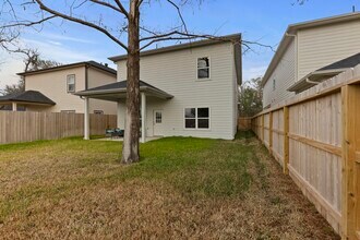 2209 Silverbonnet St in Houston, TX - Building Photo - Building Photo