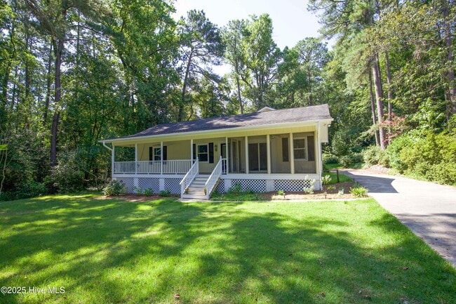 property at 970 Thrush Dr