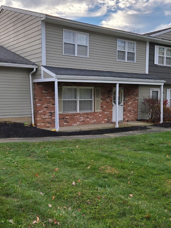 property at 1235 Hillcrest Dr