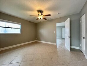 148 174th Terrace E in Redington Shores, FL - Building Photo - Building Photo