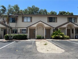 26636 Southern Pines Dr in Bonita Springs, FL - Building Photo