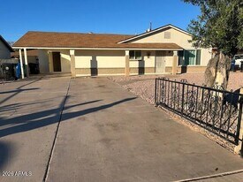 1536 W Pueblo Ave in Mesa, AZ - Building Photo