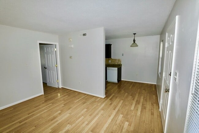 4419-4425 Lela Ave NE in Roanoke, VA - Building Photo - Building Photo