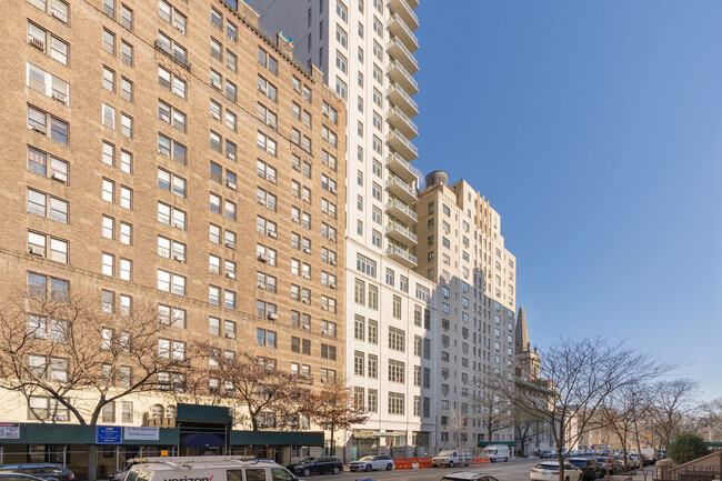 15 W 96th St in New York, NY - Building Photo - Building Photo