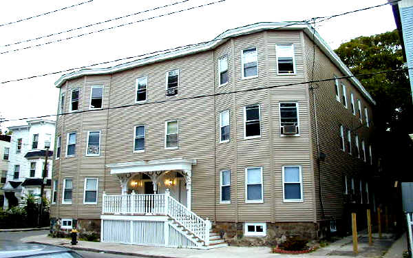 158-160 Boylston St in Jamaica Plain, MA - Foto de edificio