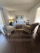 2333 Sunnylea St in Peterborough, ON - Building Photo - Building Photo