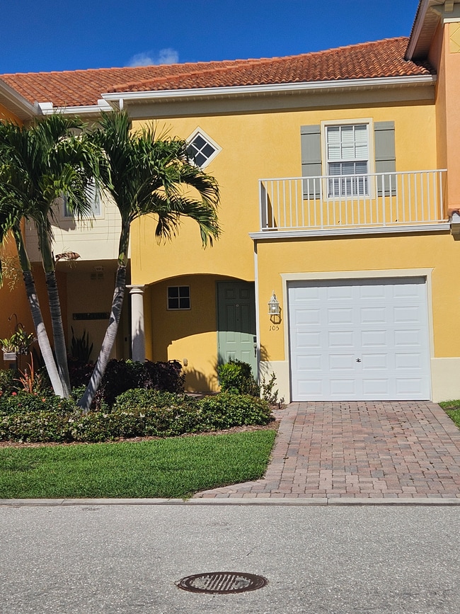 property at 16114 Via Solera Cir