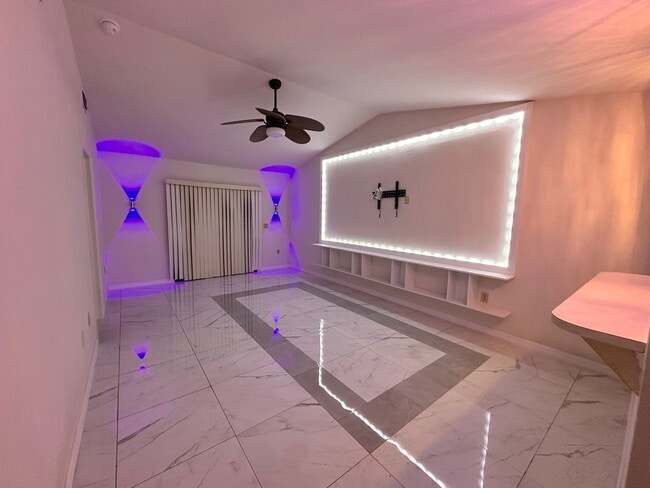 4209 SW Santa Barbara Pl in Cape Coral, FL - Building Photo - Building Photo