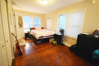 907 E 38th St in Austin, TX - Building Photo - Building Photo