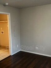 1719 Oakshire Ln in Pueblo, CO - Building Photo - Building Photo