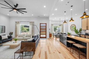 1251 Fillmore St in Bentonville, AR - Building Photo