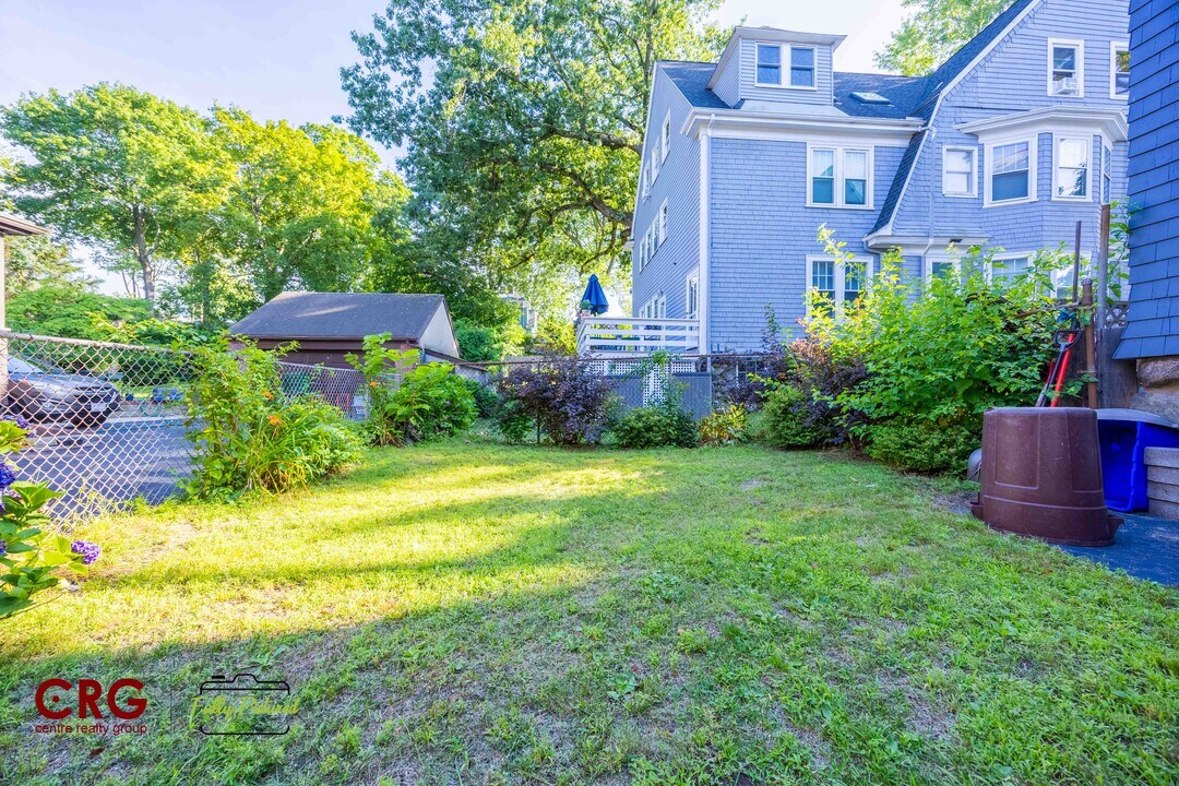 40 Walker St, Unit 2 in Newton, MA - Building Photo