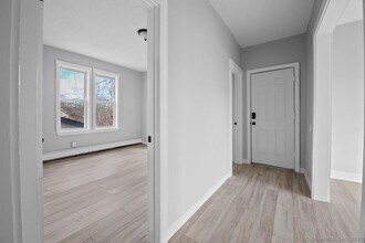 58-60-60 Bond St in Hartford, CT - Building Photo - Building Photo