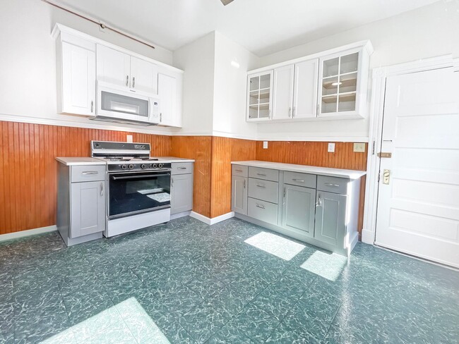 property at 429 Winthrop St
