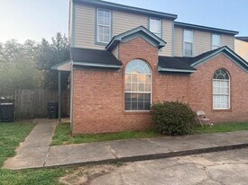 2720 Tess Cir in Tallahassee, FL - Building Photo