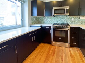 1201 Balsam Ave, Unit 204 in Boulder, CO - Building Photo - Building Photo