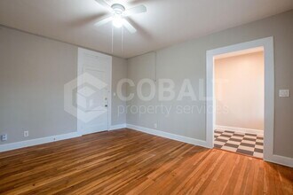 674 Somerset Terrace NE in Atlanta, GA - Building Photo - Building Photo