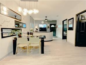 3680 SW 26th St in Miami, FL - Foto de edificio