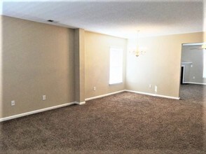 235 Emerald Isle Dr in Moncks Corner, SC - Building Photo - Building Photo