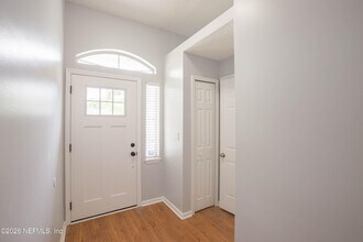 1145 Creeks Ridge Rd in Jacksonville, FL - Building Photo - Building Photo