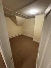 48 Clinton Ave, Unit Unit 3 in Winslow, ME - Building Photo - Building Photo