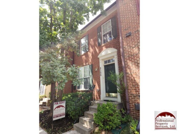 9396 Penrose St in Frederick, MD - Building Photo