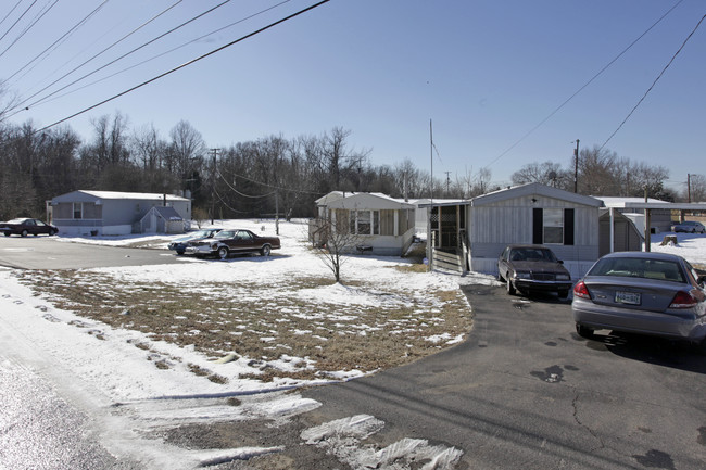 507 Swinging Bridge Rd in Old Hickory, TN - Foto de edificio - Building Photo