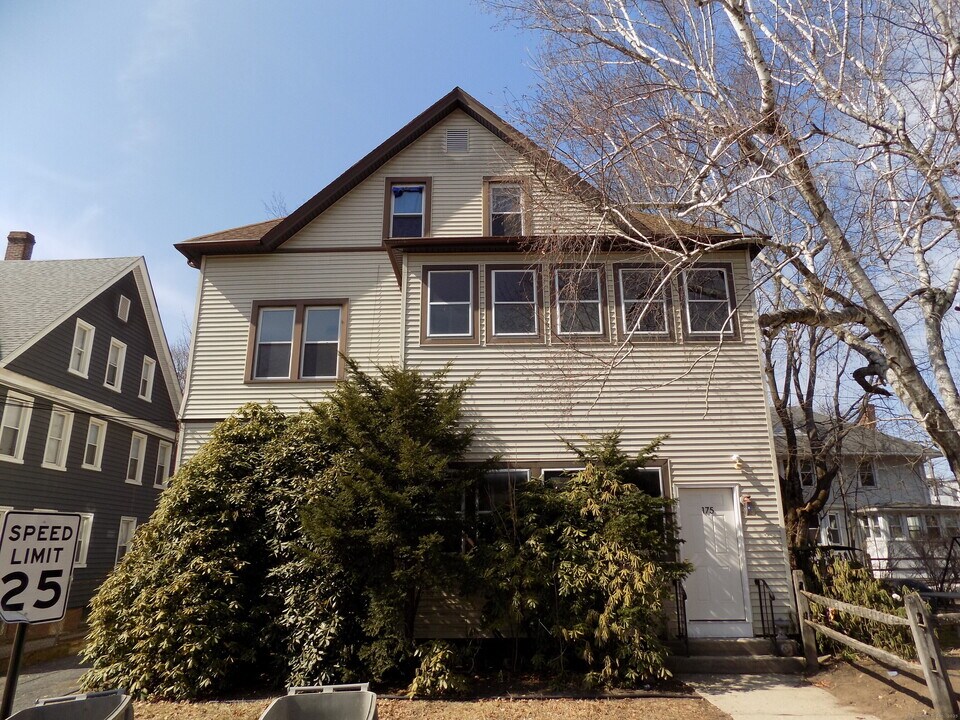 175 Goodwin St in Bristol, CT - Building Photo