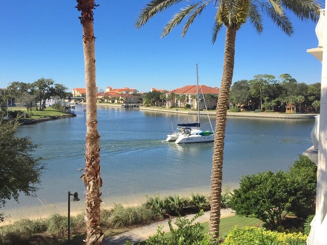 property at 102 Yacht Harbor Dr
