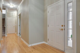 1999 Trevino Terrace in Vernon Hills, IL - Building Photo - Building Photo