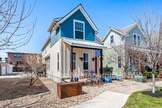 636 SW B St in Bentonville, AR - Building Photo - Building Photo