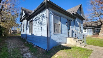 3109 Peabody Ave in Dallas, TX - Building Photo