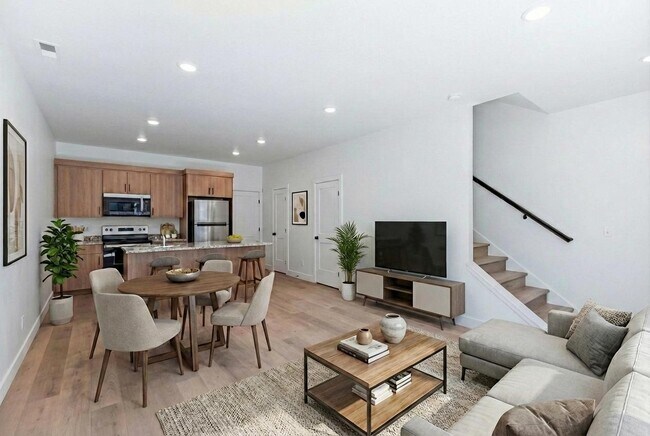 35 N Gateway Dr in Providence, UT - Building Photo - Building Photo