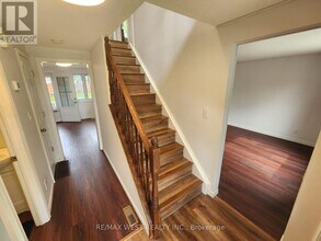 10658 Atwater Crescent in Windsor, ON - Building Photo - Building Photo