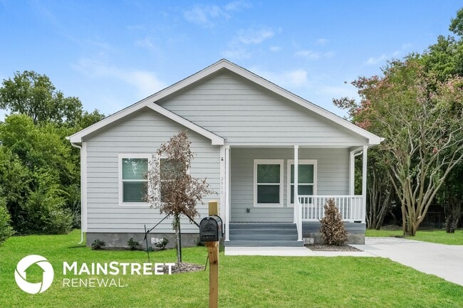 property at 2910 Wilhurt Ave