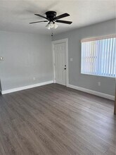 1160 Lakeview Dr in Clermont, FL - Building Photo - Building Photo