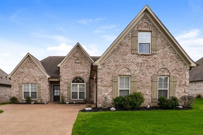 property at 2647 Champion Hills Dr