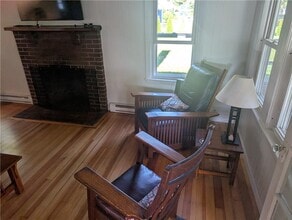 35 4th St in North Kingstown, RI - Building Photo - Building Photo