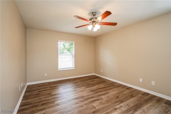 property at 1535 SE 42nd Terrace