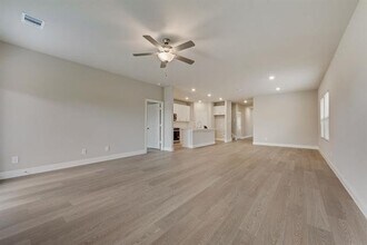 2229 Clf Spgs Dr in Heartland, TX - Building Photo - Building Photo