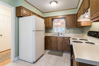 2416 Mapleton Ln in Raleigh, NC - Building Photo - Building Photo
