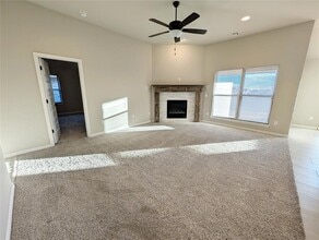 9128 Anaum Ln in Yukon, OK - Building Photo - Building Photo