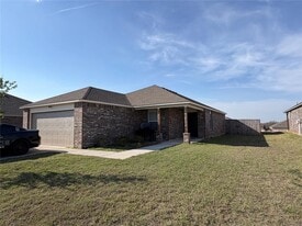 1414 Lexi Dr in Shawnee, OK - Building Photo
