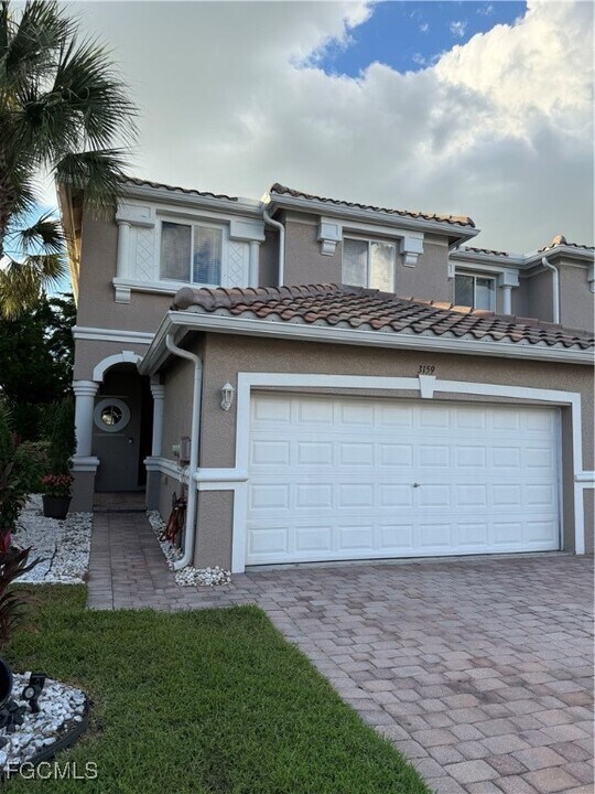 3159 Antica St in Ft. Myers, FL - Building Photo