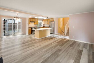 2730 Malibu Way in Eugene, OR - Building Photo - Building Photo