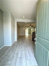 9527 Ridgeglen Ct in Las Vegas, NV - Building Photo - Building Photo