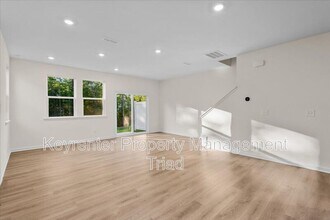 174 Parker Ln in Mebane, NC - Building Photo - Building Photo