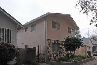 1621 U St in Sacramento, CA - Building Photo - Building Photo